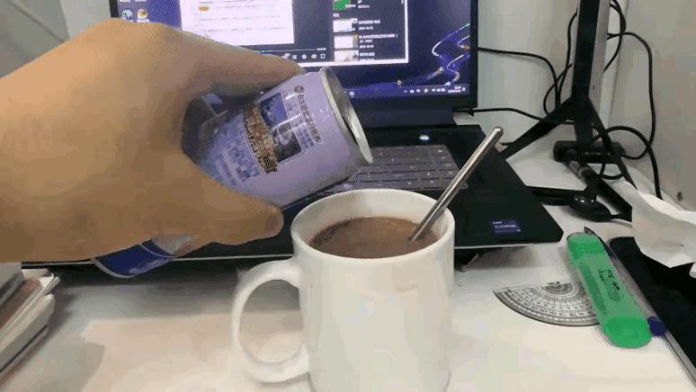 怎么安慰平胸的女孩,女朋友是个平胸怎么办