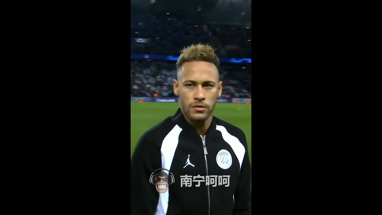 巴西一哥历史最高转会费,世界足坛第一个身价过亿的是谁