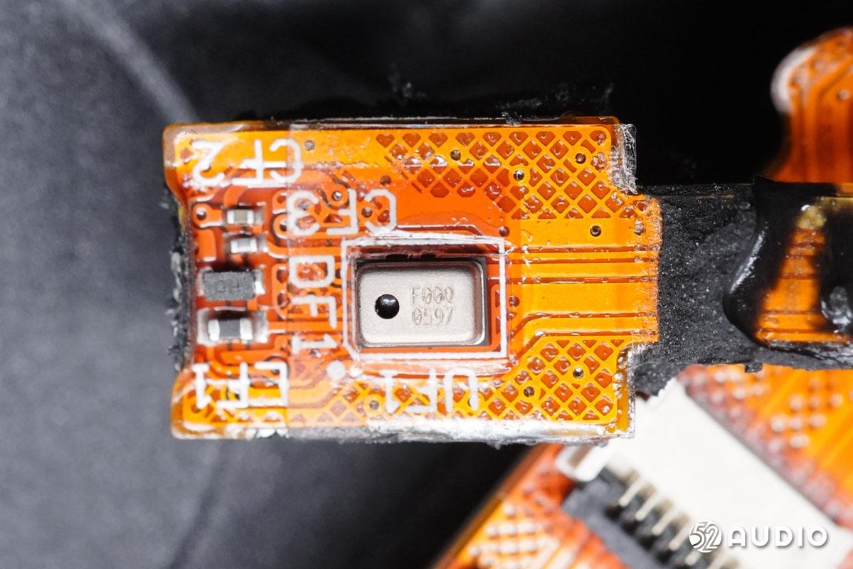 飞利浦耳机fideliol3对比索尼,飞利浦fideliot1