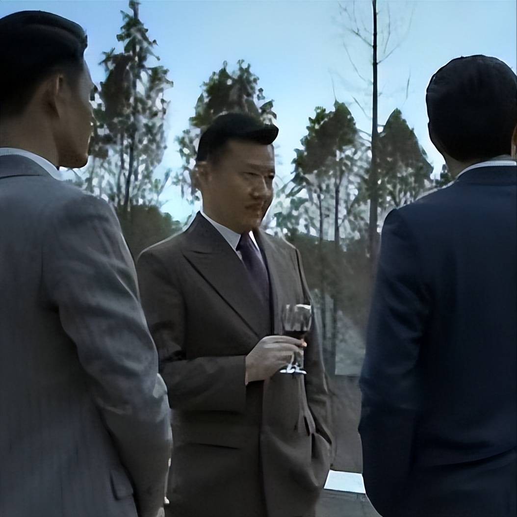 伪装者三兄弟阿诚明台打架,伪装者阿诚明台的片段