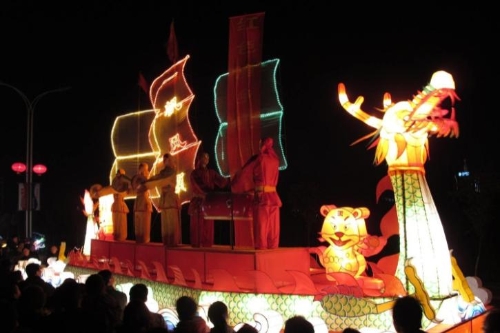 微山湖湿地元宵汇演,微山正月十五闹元宵