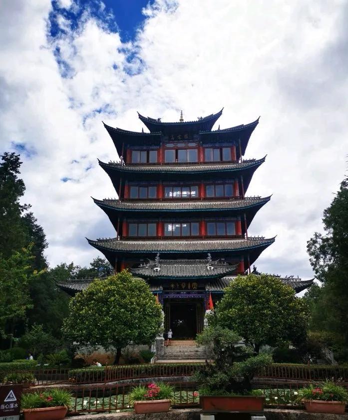 云南旅游这几个景点都是坑,没必要去,快来看,替你节省时间金钱