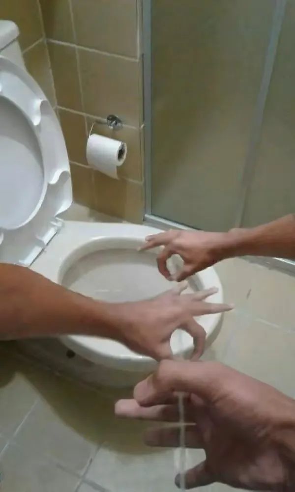 忍不住笑的搞笑图片,一分钟笑掉大牙幽默搞笑图片