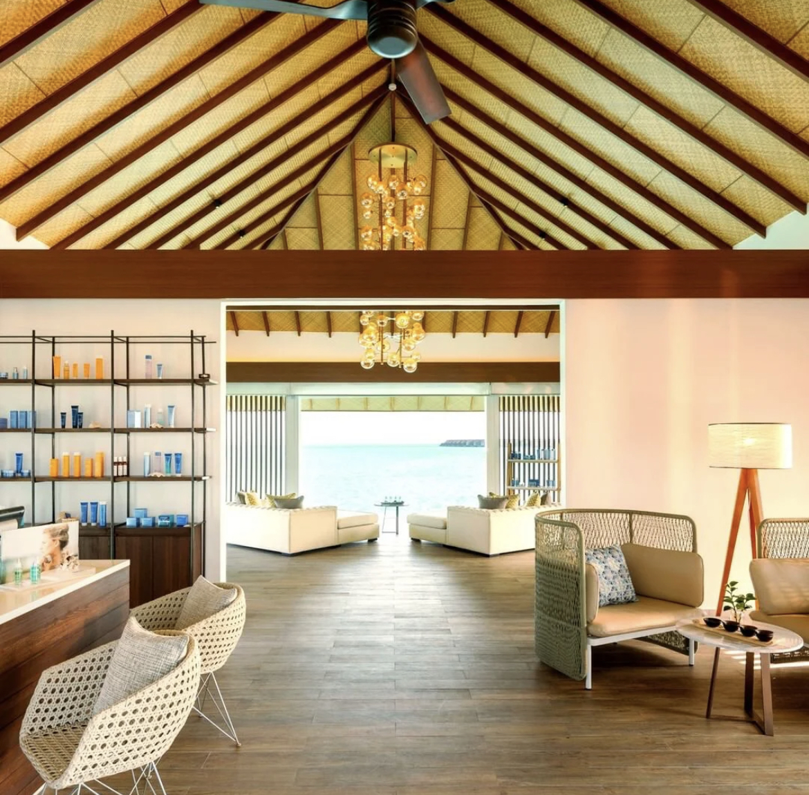 淡季去马尔代夫选岛,马尔代夫签证免签条件是什么