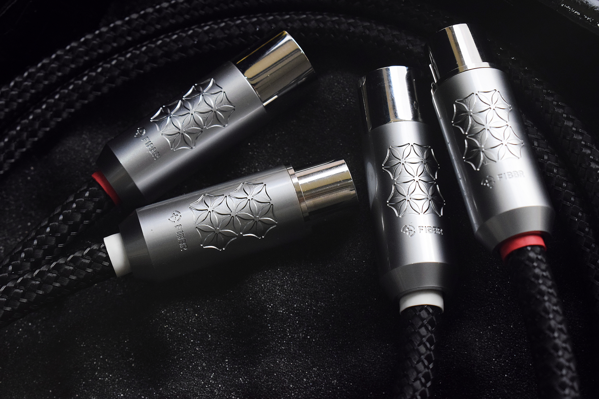 实力展现出众性能！FIBBR菲伯尔冰晶系列镀银XLR卡侬平衡线体验