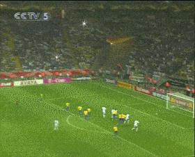 艺术足球齐达内,足球大师齐达内价格