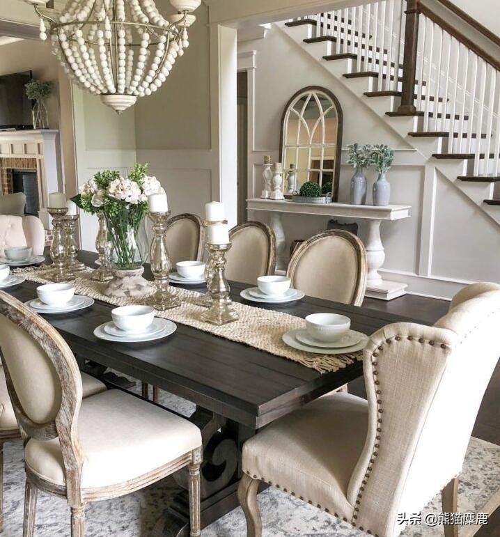 餐桌和椅子颜色选择,家用餐桌转盘怎么选择