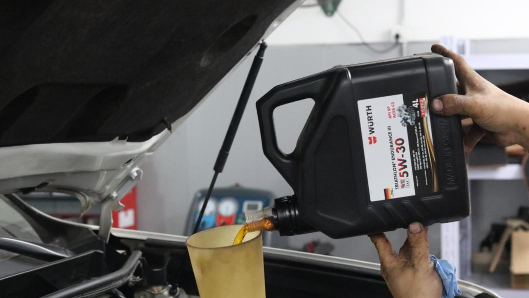 丰田霸道彻底大翻修视频,丰田霸道全车整备翻新费用