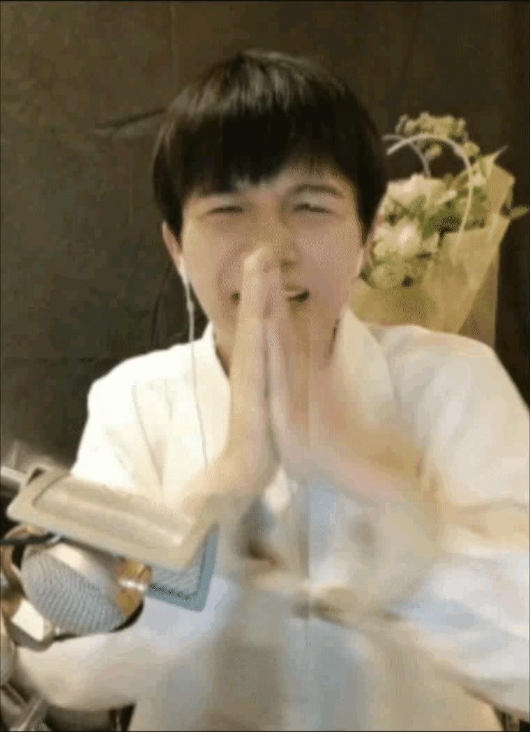 周深卡布叻微博,周深卡布叻这个账号还有吗