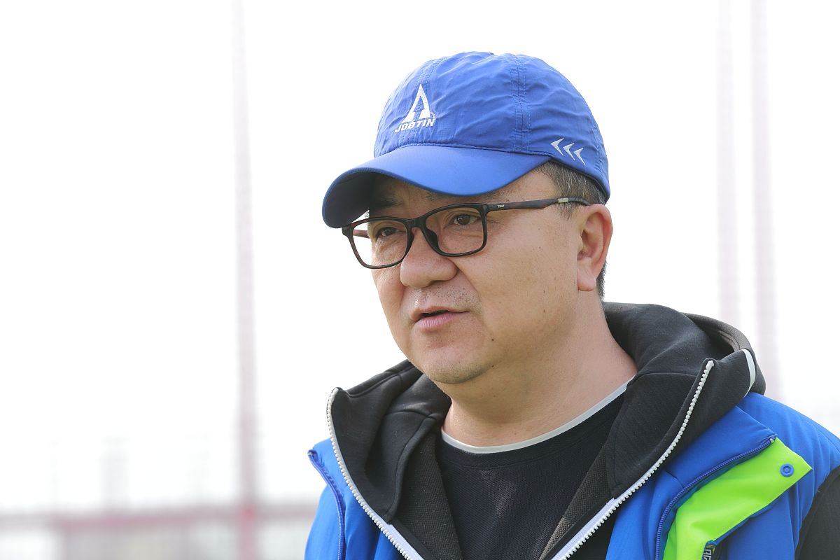 杨晨带领国足u17队员水平,范志毅董路杨晨李瑞峰