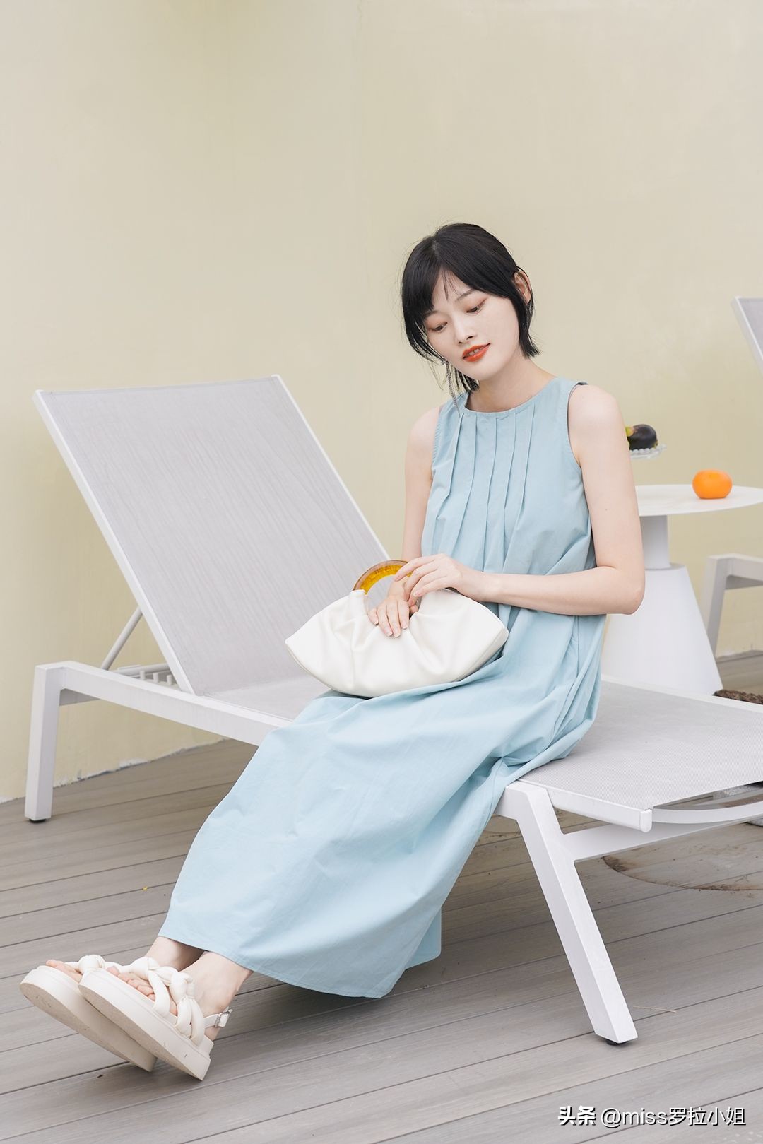 适合旅游连衣裙高级感秋季,出游连衣裙高级感穿搭轻奢