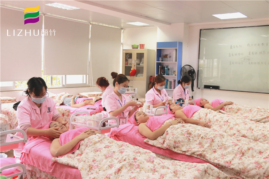 深圳美容护肤培训手法,南宁护肤美容培训