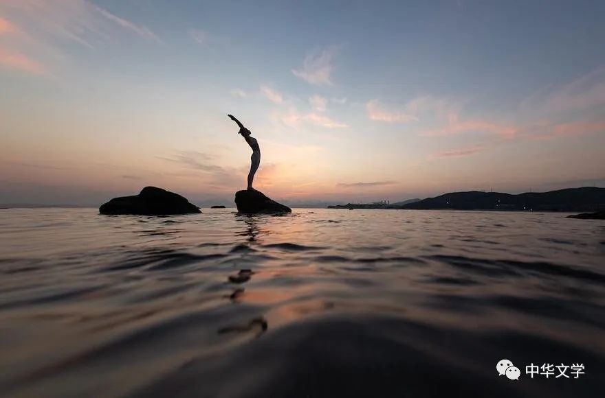 该是怎样的温柔和美好世间万物与你有关才成为我与万物相遇的意义