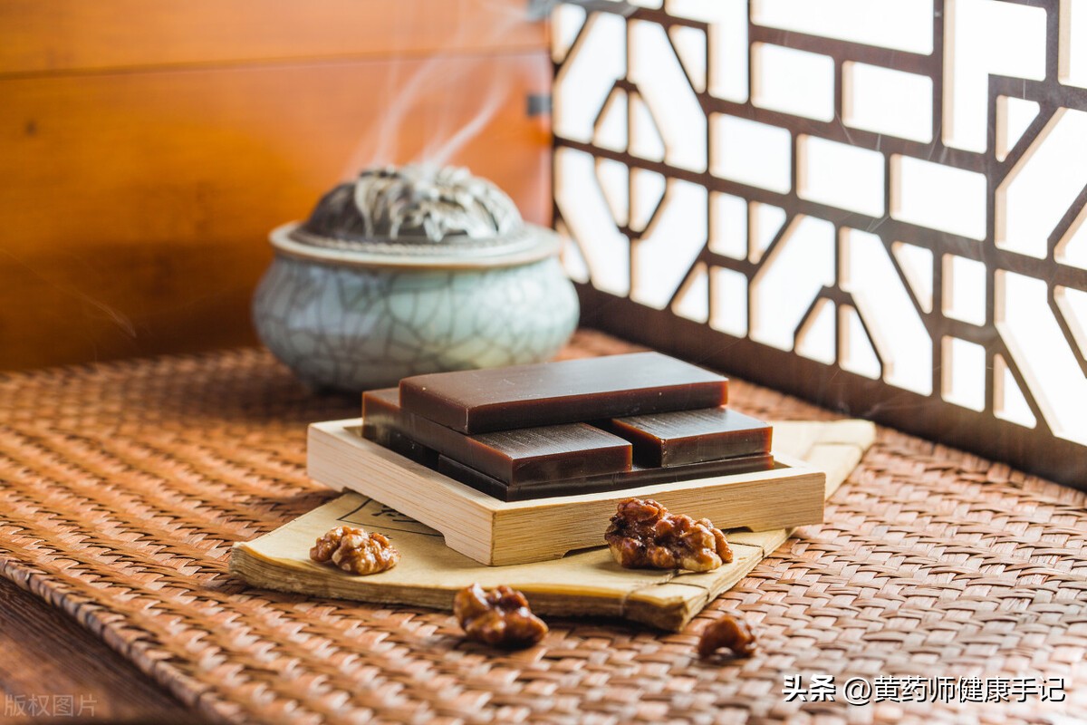 补肾阳气血不足的中成药,既能补阴阳又能气血双补的中成药