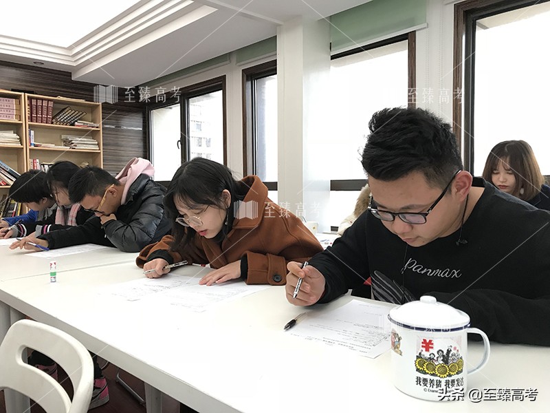 湖北美术学院艺考时间,湖北美术高考考什么