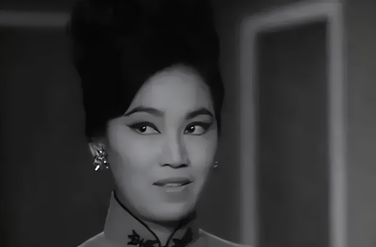 你回来吧李香琴谭炳文年轻时候,游龙戏凤谭炳文李香琴电视剧片段