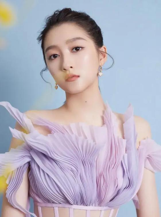 鹿晗出轨是真的吗,鹿晗出轨了