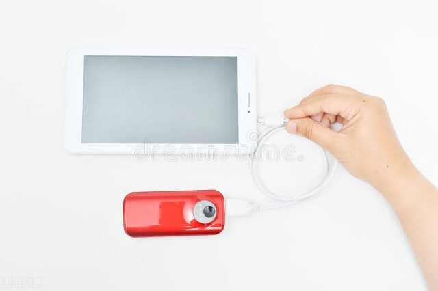 坐飞机带的行李箱不能超过几公斤,坐飞机行李箱允许带多少公斤东西