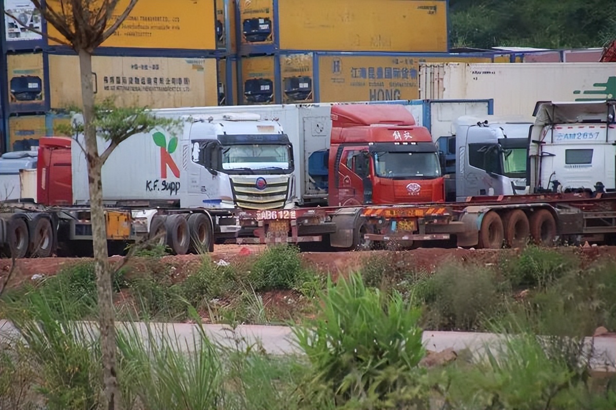 老挝国际货车运货,老挝中国货车货运行情