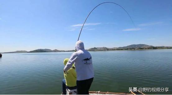 夏季野钓，雨天就是“爆护天”！但有“3不钓”，否则空军已注定