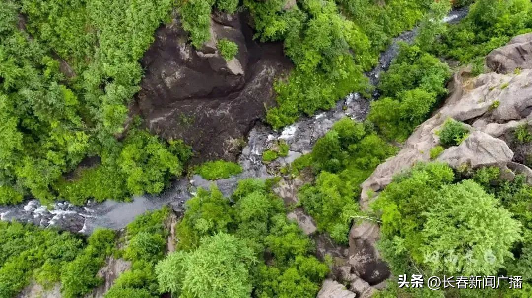 长白山往返长春列车恢复开行,长白山站临时加开旅游列车