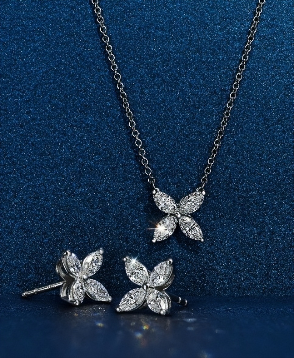 缤纷艺趣，尽享欢愉2022蒂芙尼节日季限时体验空间璀璨开启