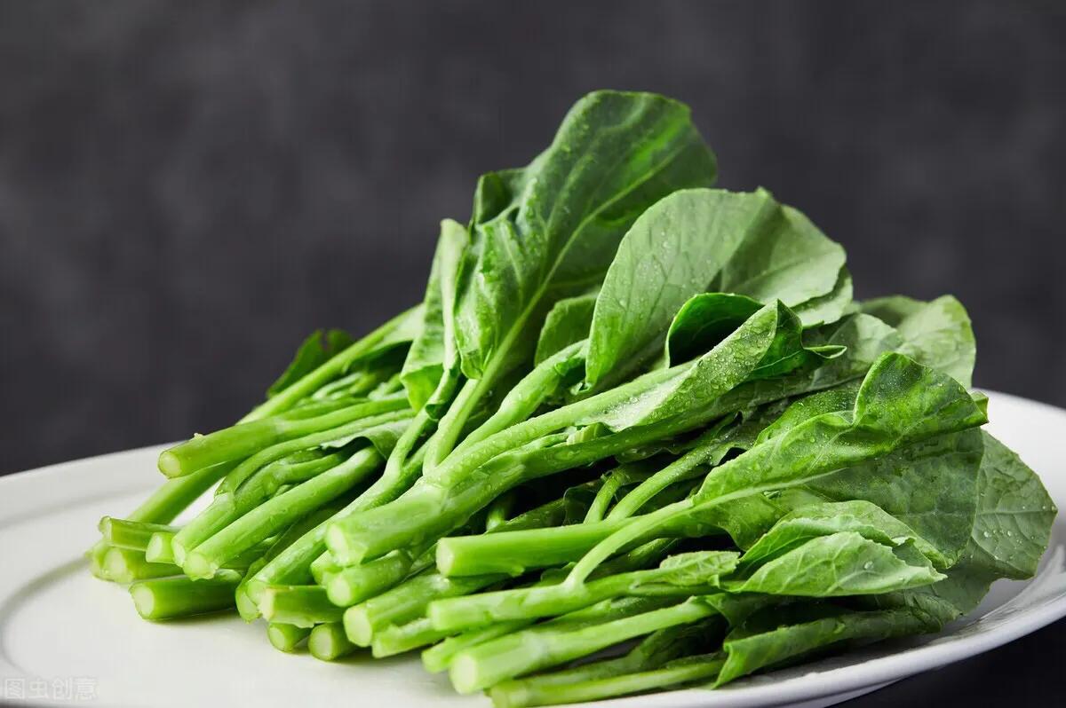 补钙第一名的菜芥蓝,营养专家推荐的7种绿叶蔬菜