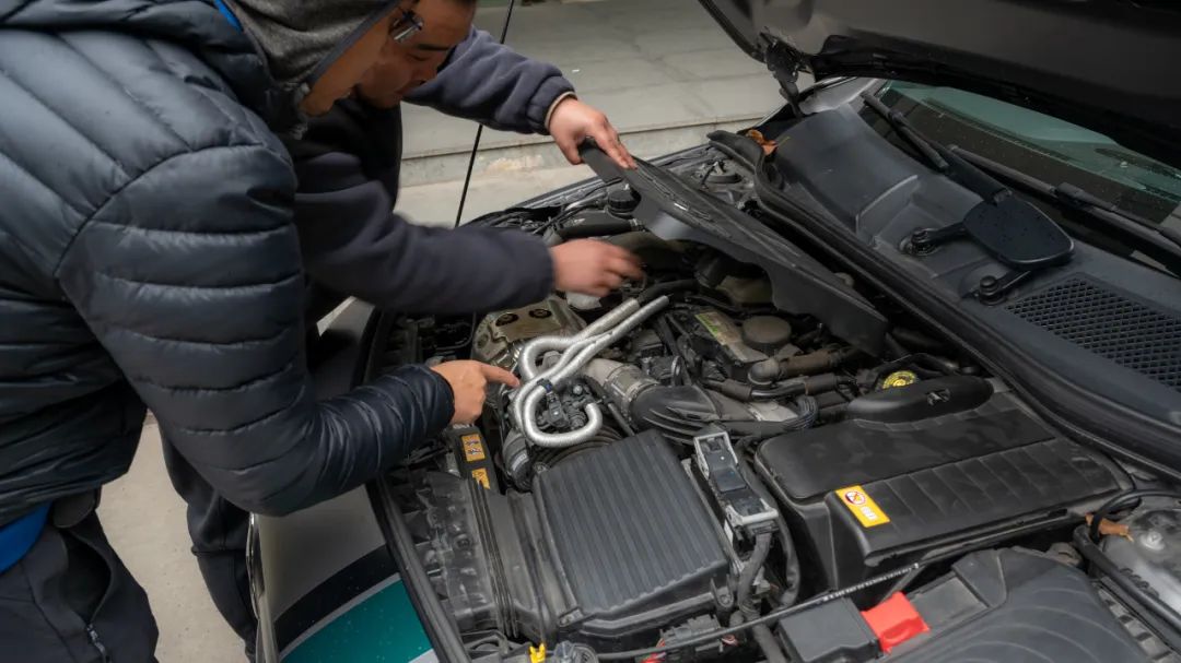 amg车队衣服,amg车队的衣服