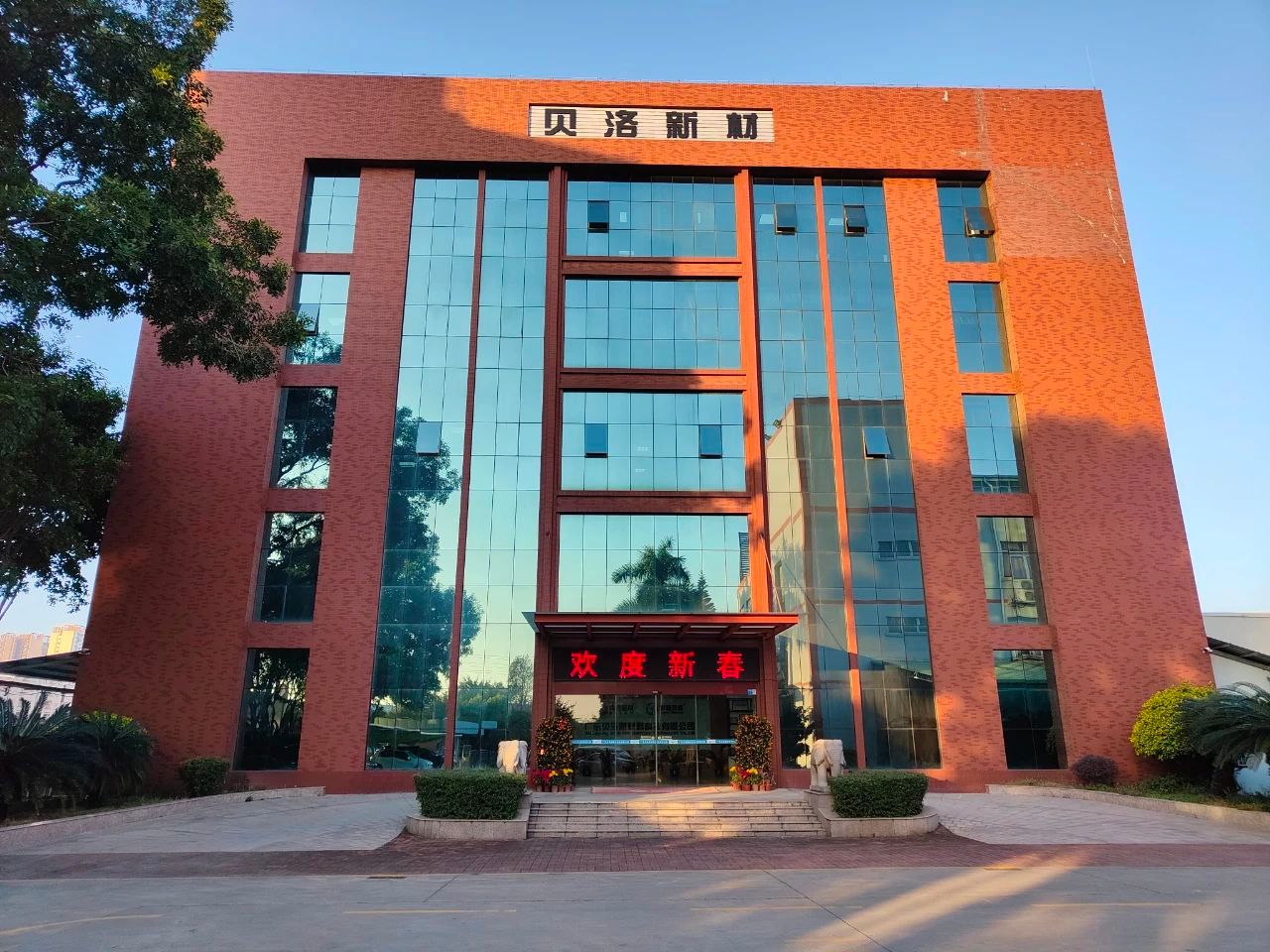 PVC跟硅胶管有什么区别,pvc与硅胶管哪个更健康安全