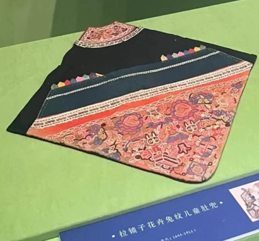 中国丝绸博物馆和中国之江博物馆,博物馆中国的服装