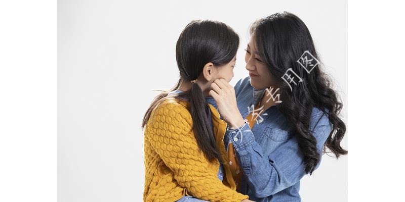 分家时大伯把烂滩地全给我爸，如今这里建高速，大伯肠子都悔青了