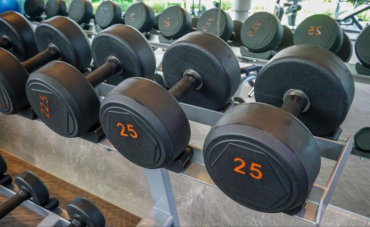 【左撇子手工】给*男猛**的礼物！车床自制精美的mini哑铃！