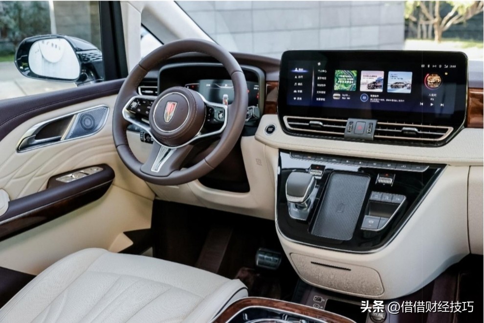 红旗轿车最高端最高价格,最老的红旗轿车多少钱一辆