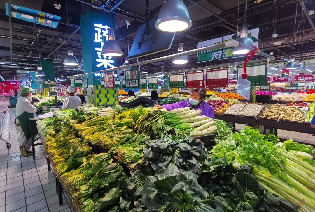 买啥没啥，无锡这家老牌超市怎么了？