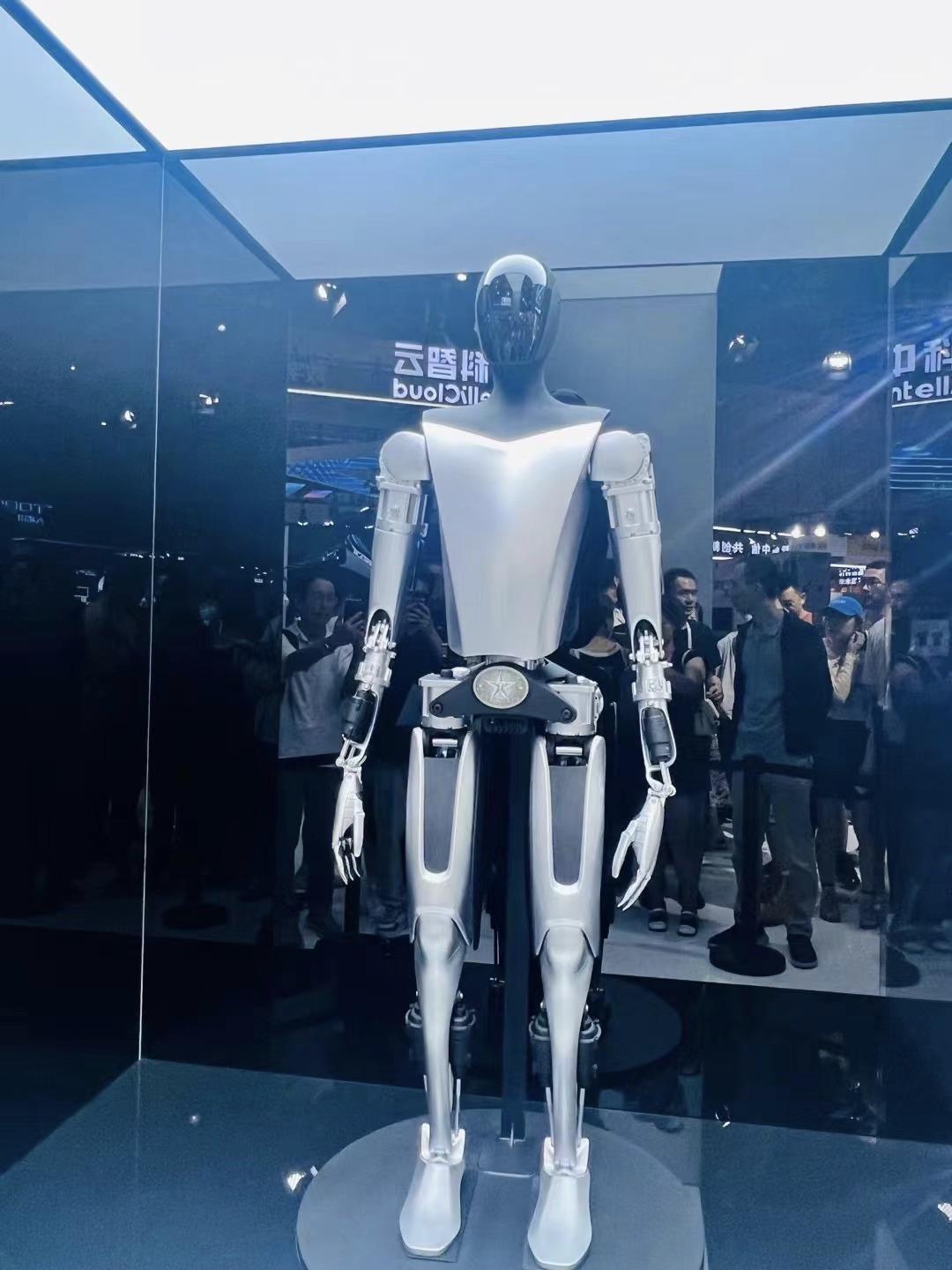ai2022新功能3d模型,ai大模型元年