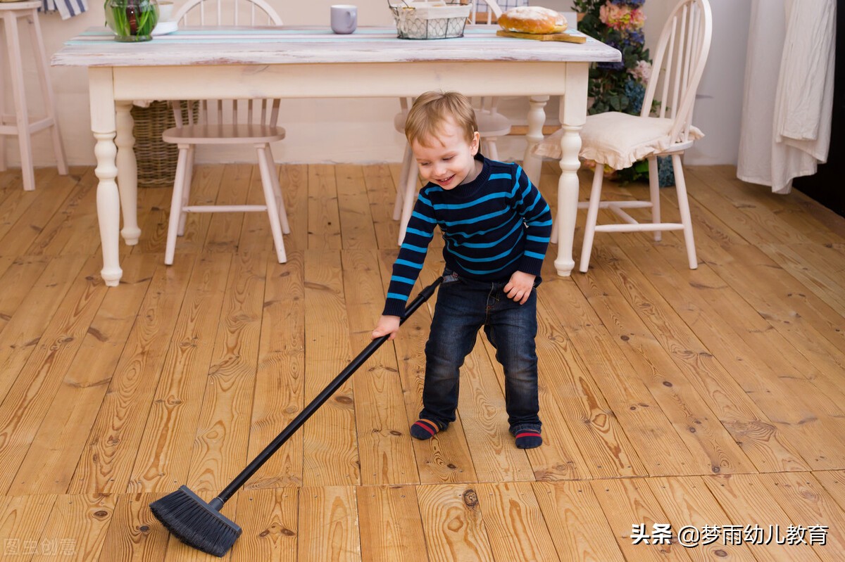 3岁孩子难管教家长拗不过，你千万别和他较劲，斗智斗勇两招管用
