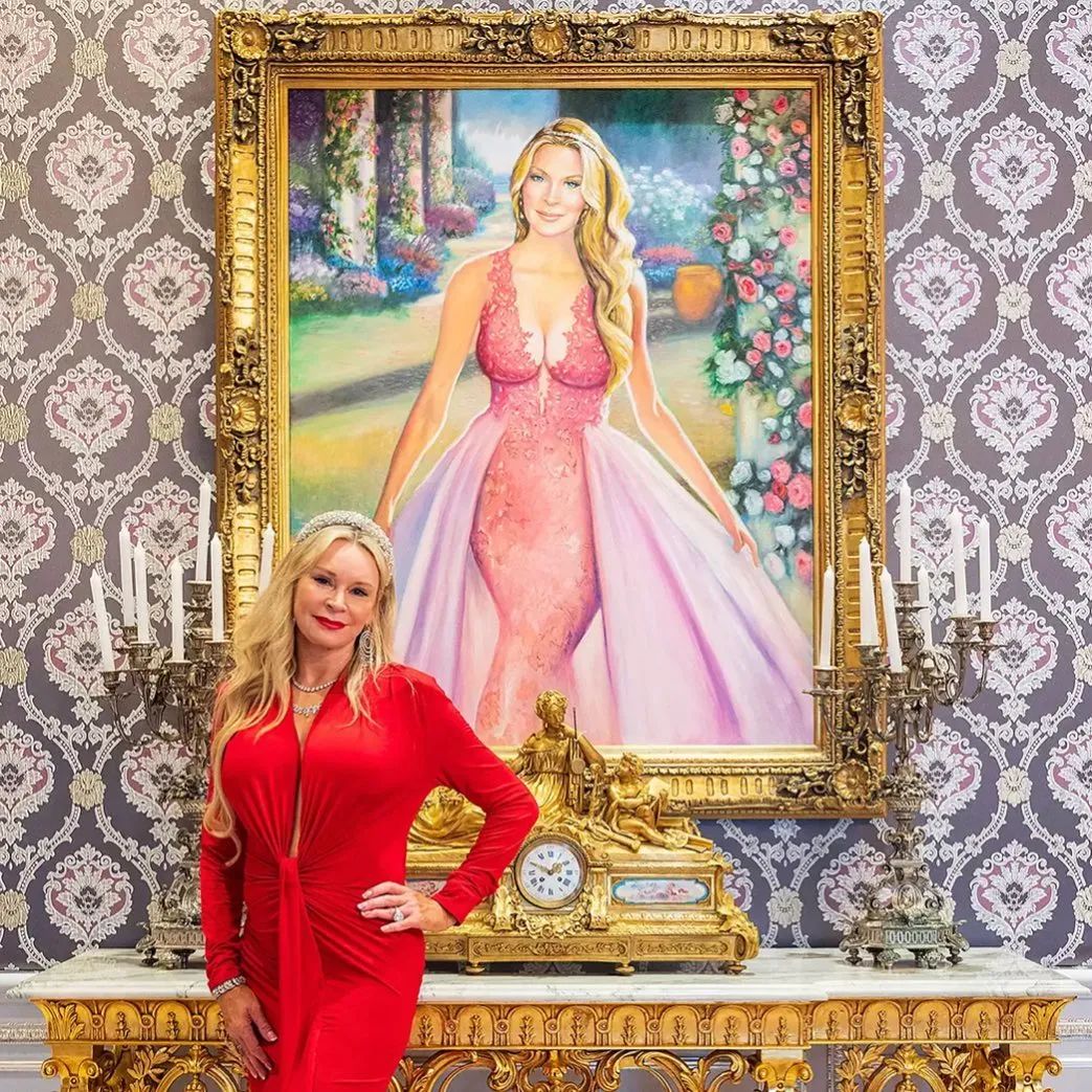 女程序员住8000㎡豪宅、花20年装修：我的成功，是嫁了个亿万富翁