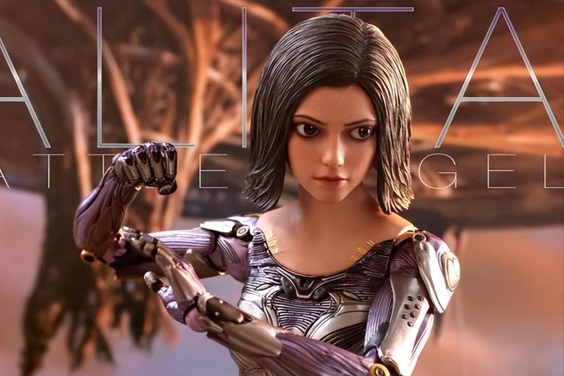 影片中的捏造故事，是艺术品的创作本质，从而实现“自然”