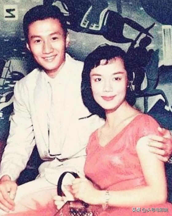 谢贤金像奖影帝,谢贤85岁高龄获影帝现场