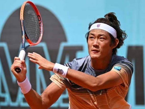 张之臻玩笑成真:大家陪我过山车吧,罗马赛意外告负，但天空无极限