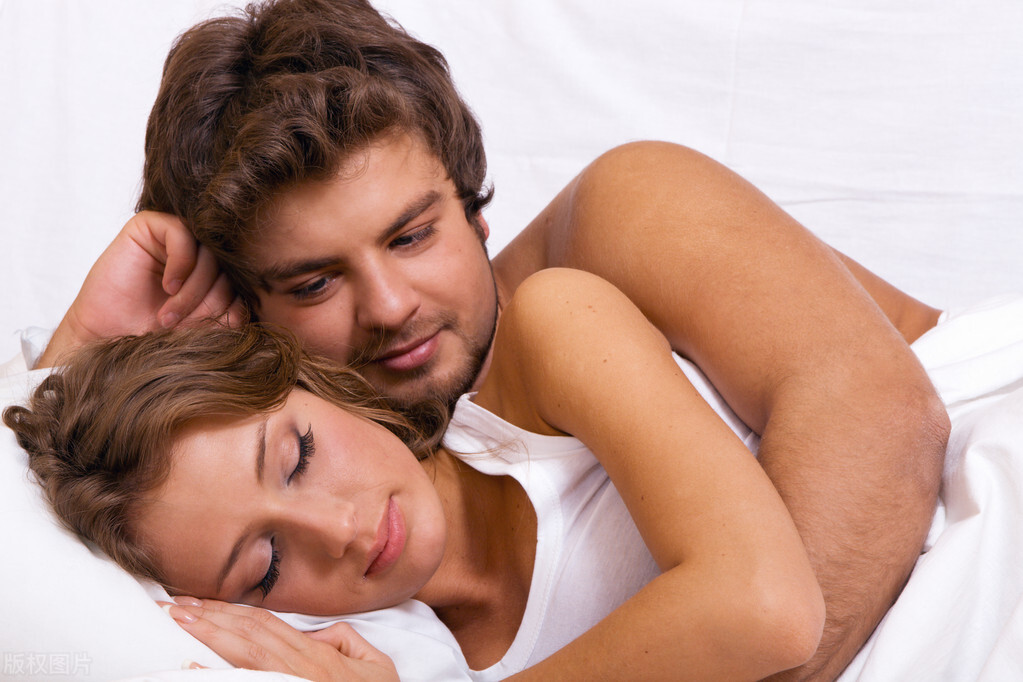 夫妻间有坏习惯,夫妻四种不良习惯影响怀孕