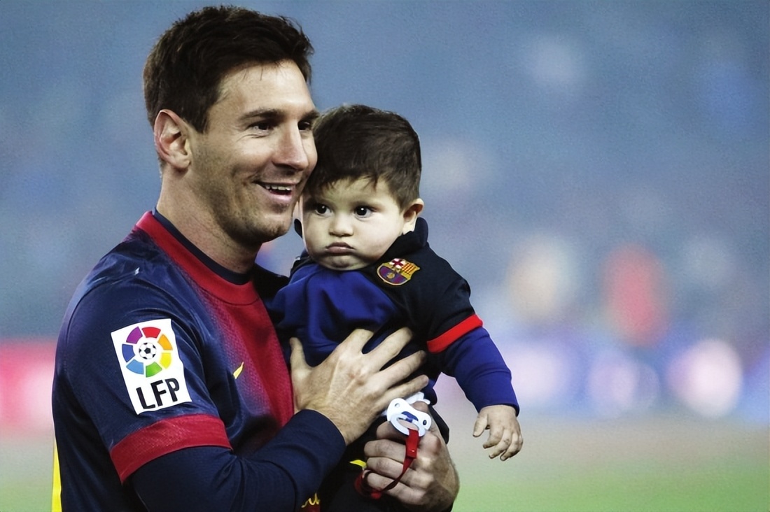 安东内拉苏亚雷斯妻子,梅西与安东内拉恋情曝光