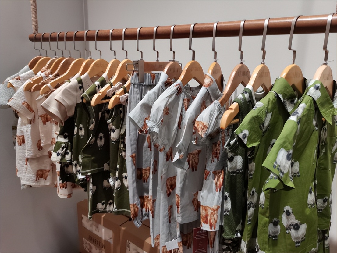 milkbarn绔ヨ绉嬪,Milkbarn鍎跨澶忓绔ヨ