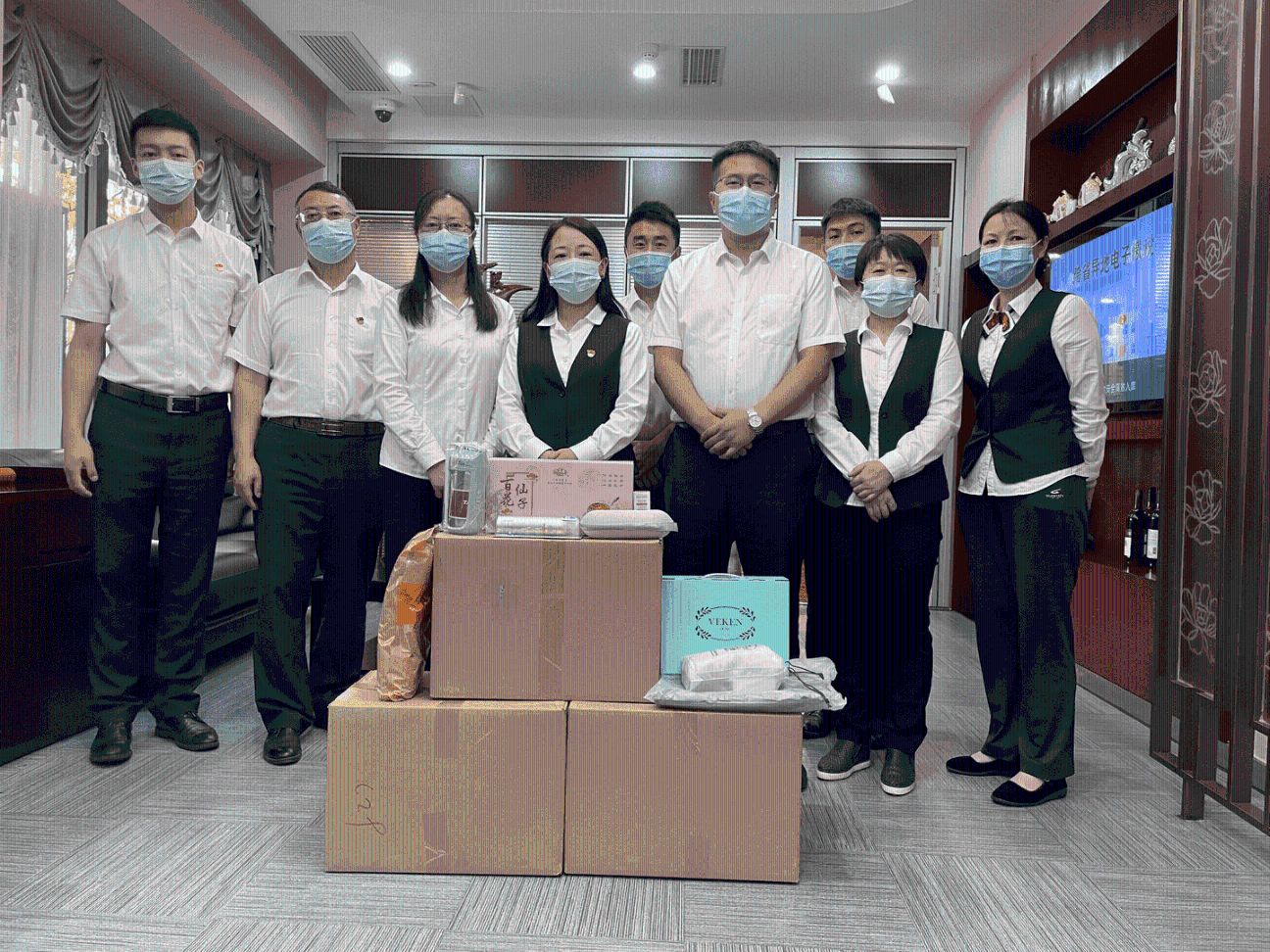 工行周口分行开展迎双节主题活动,工行新春暖心服务活动