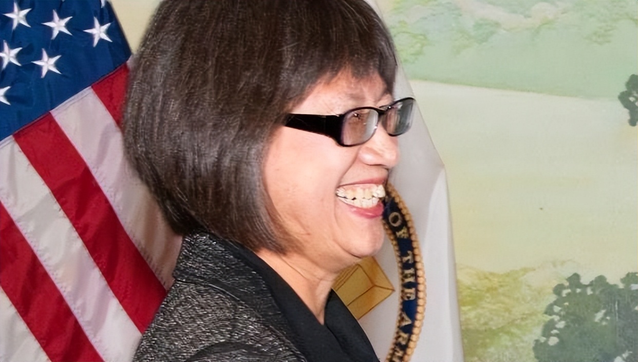 徐若冰在美国地位,美国人徐若冰祖籍