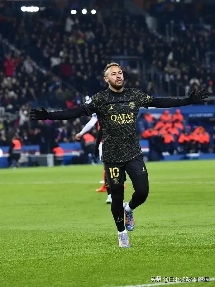 里沙利松偶像内马尔,维尼修斯内马尔偶像