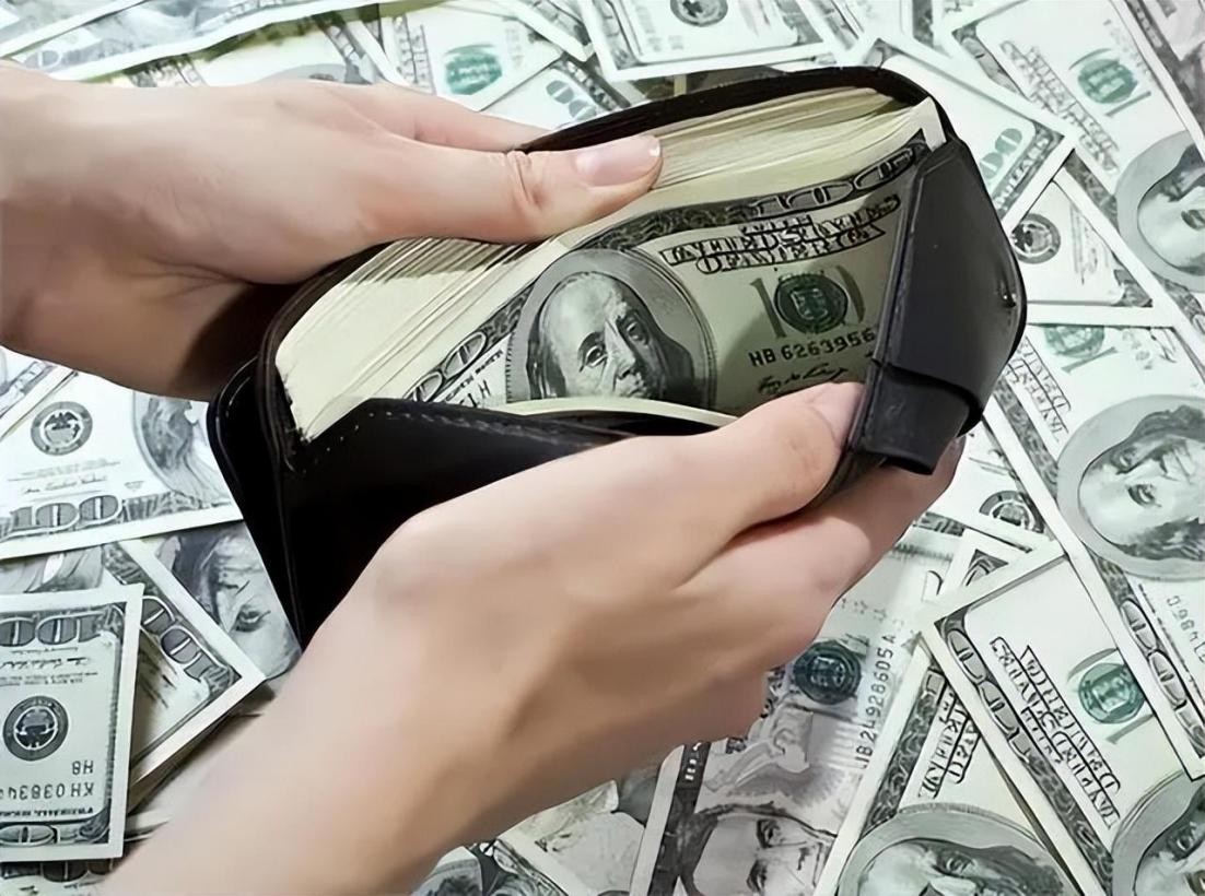 濂冲瓙涔拌彍鐢ㄧ編閲戠壍鍑洪棿璋嶆,2005骞村コ瀛愮敤缇庨噾涔拌彍