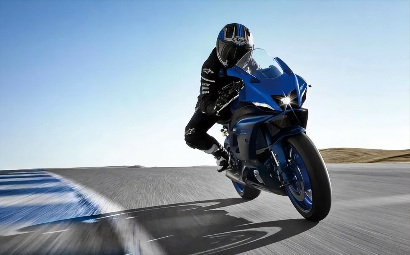 雅马哈yzf-r7ow02,雅马哈r32024款预计发布