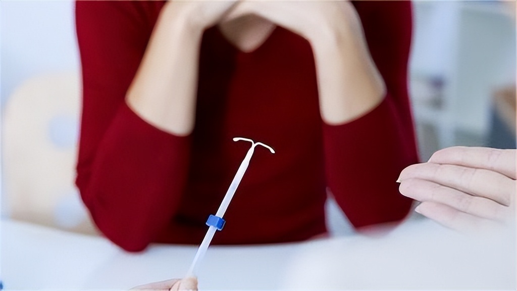 节育环在女性体内会发生哪些变化,女性节育环多少年必须取出来