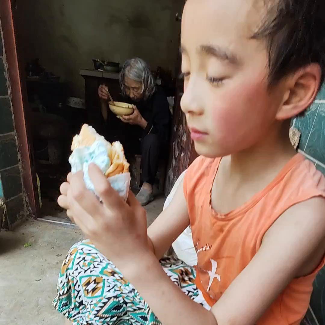 如果想要致富你应该这样做,如果你想快速赚钱就去做销售